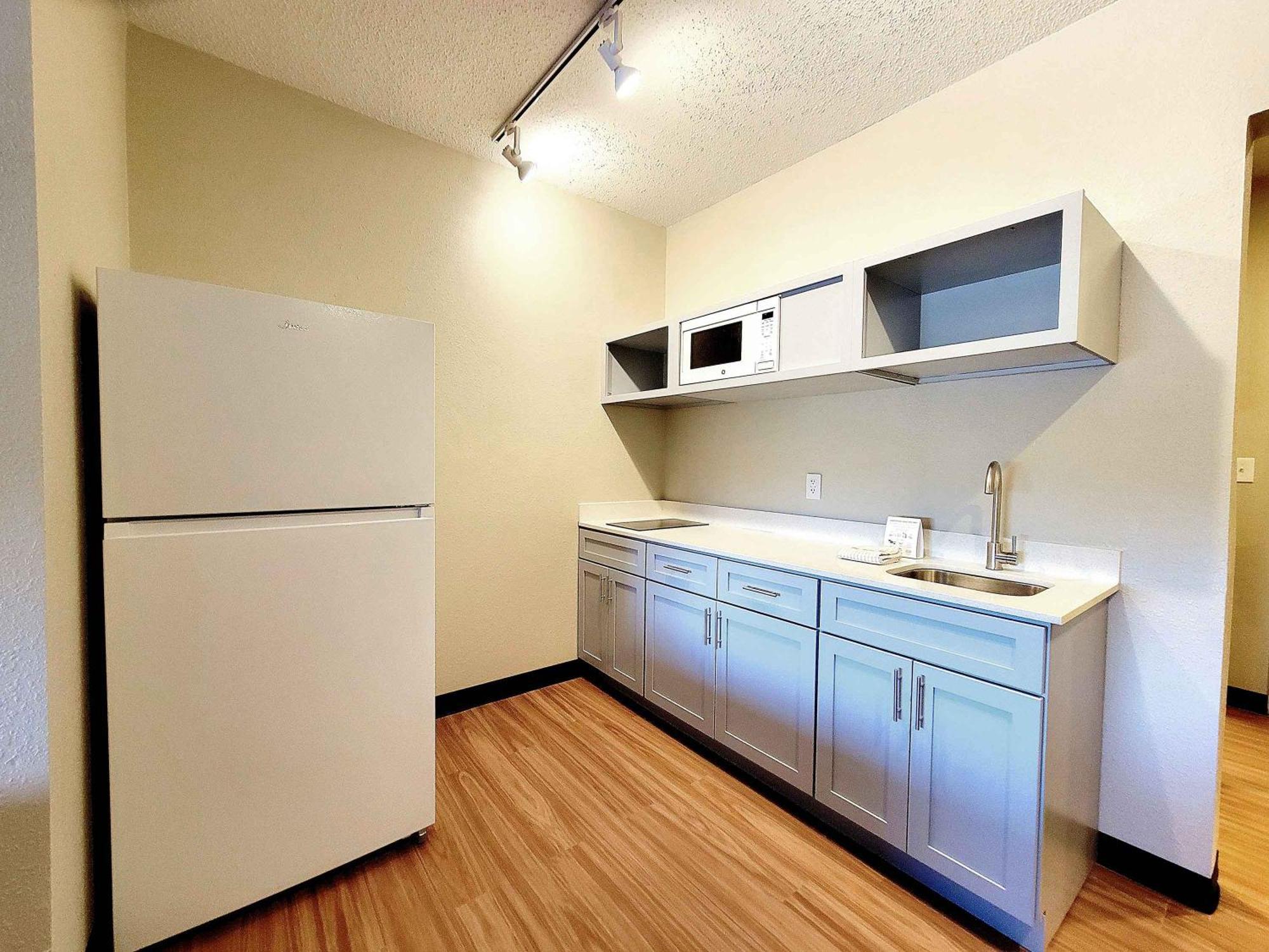Extended Stay America Suites - Buffalo - Airport Cheektowaga Esterno foto