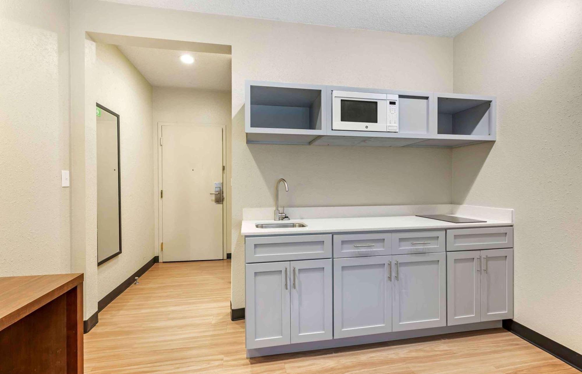 Extended Stay America Suites - Buffalo - Airport Cheektowaga Esterno foto