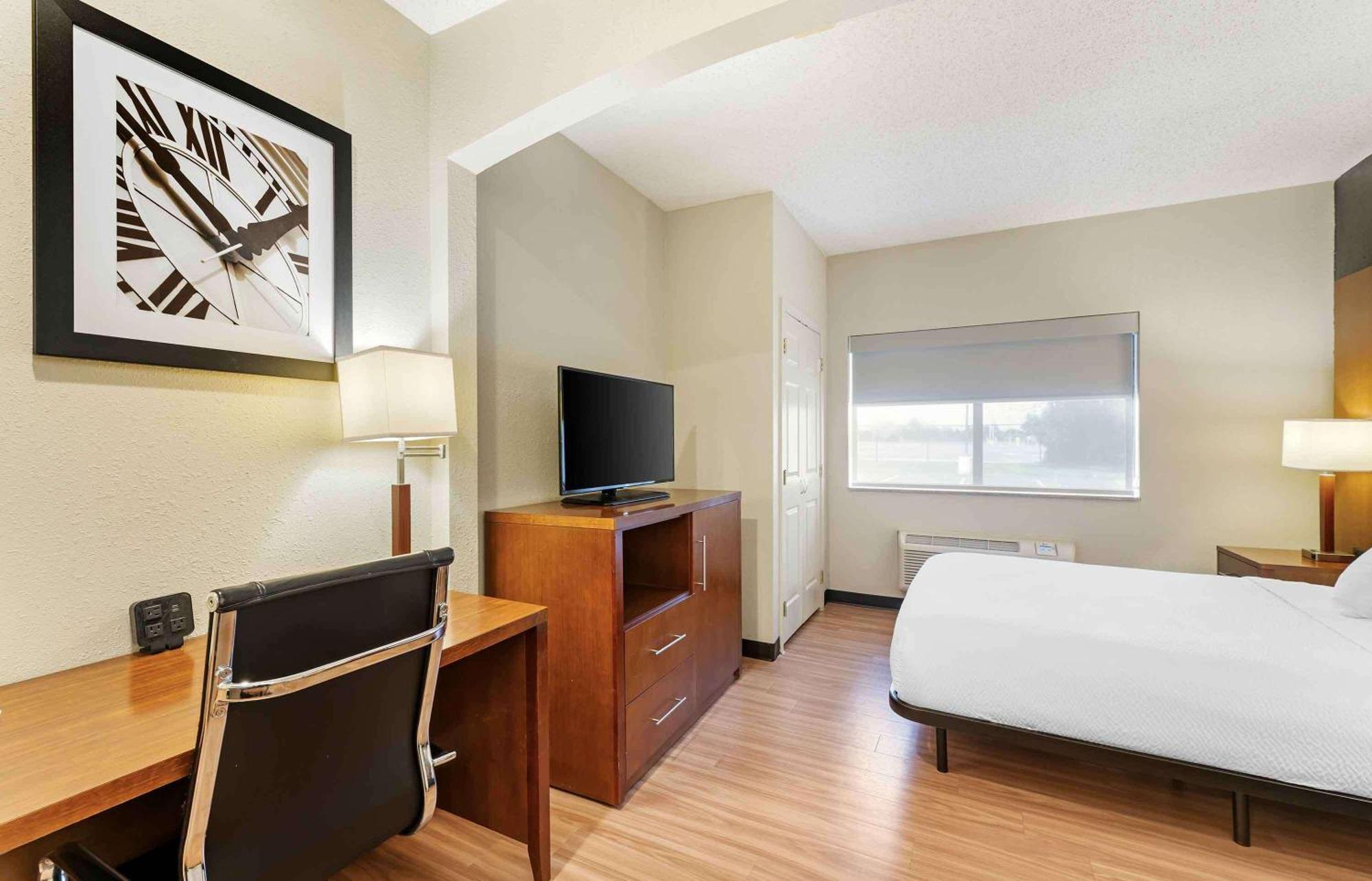 Extended Stay America Suites - Buffalo - Airport Cheektowaga Esterno foto